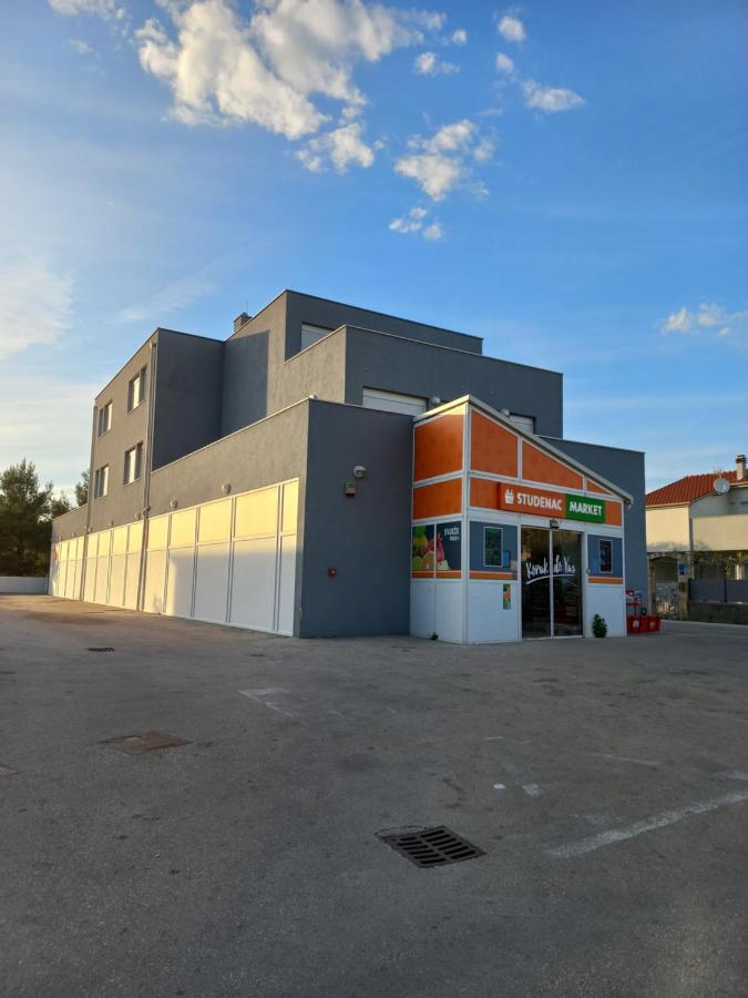 Apartman 1 Vir