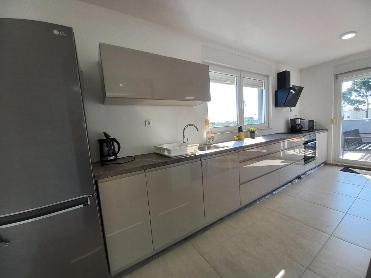 Apartment Apartman 1 *