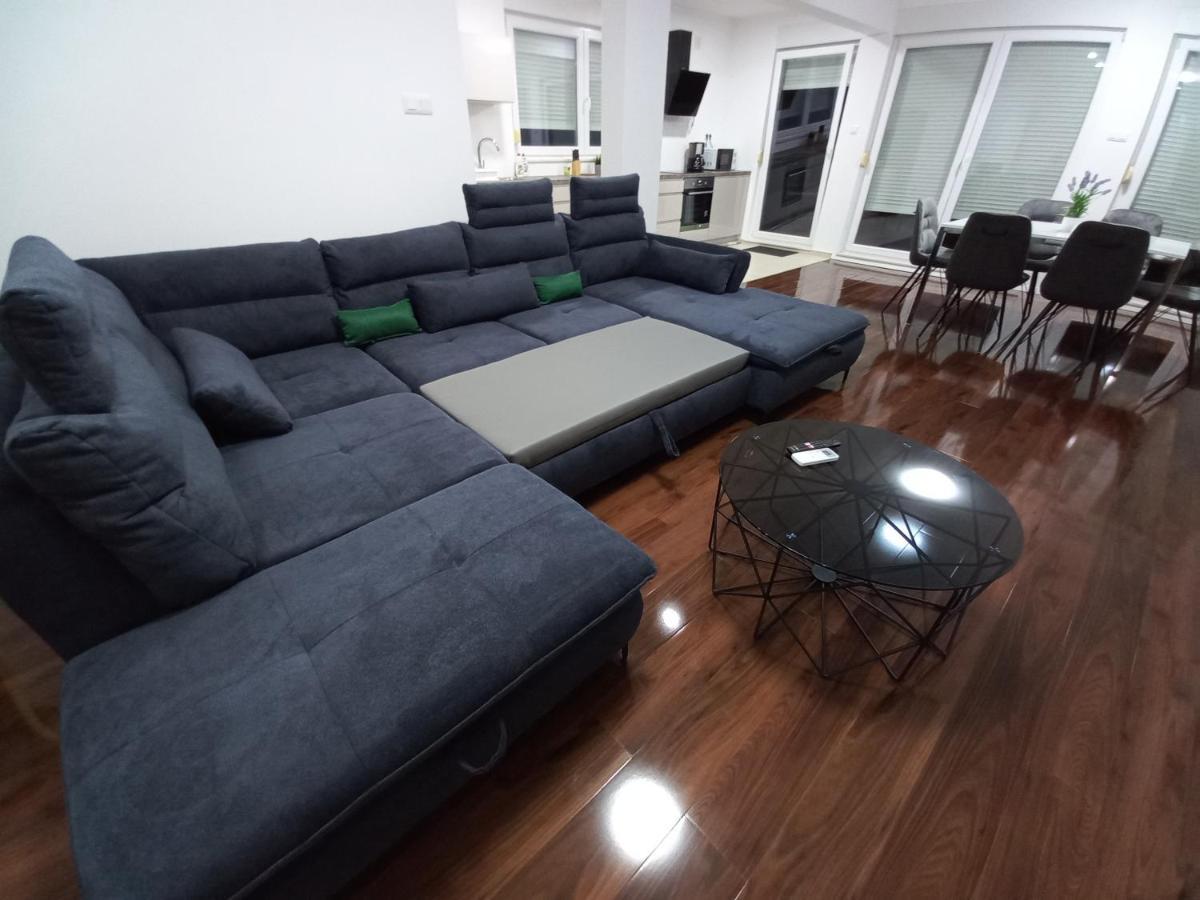 Apartment Apartman 1 Vir