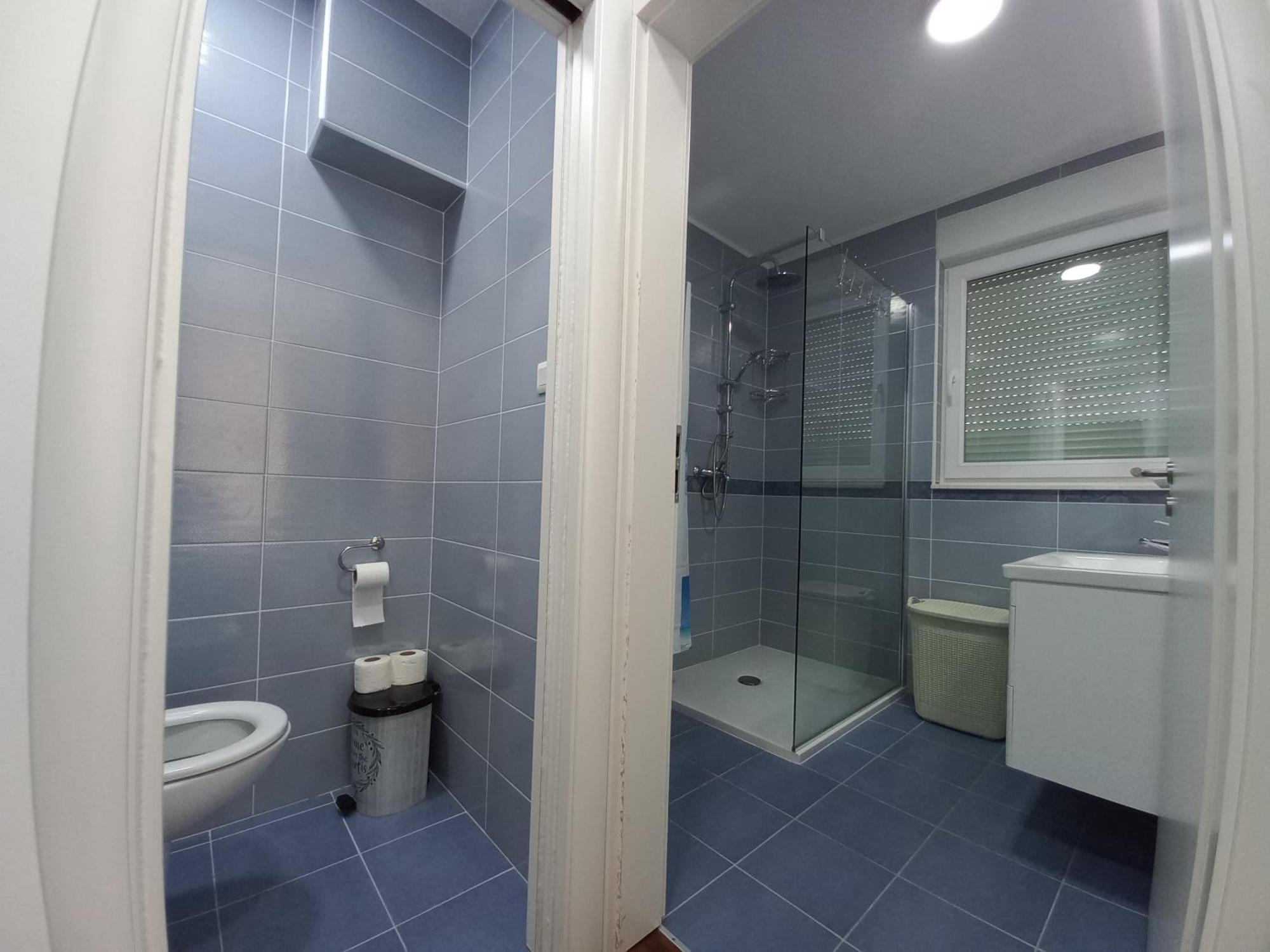 Apartman 1 *